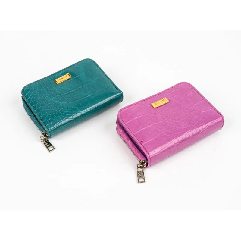 What Makes a Ladies Wallet the Perfect Accessory for Every Woman?