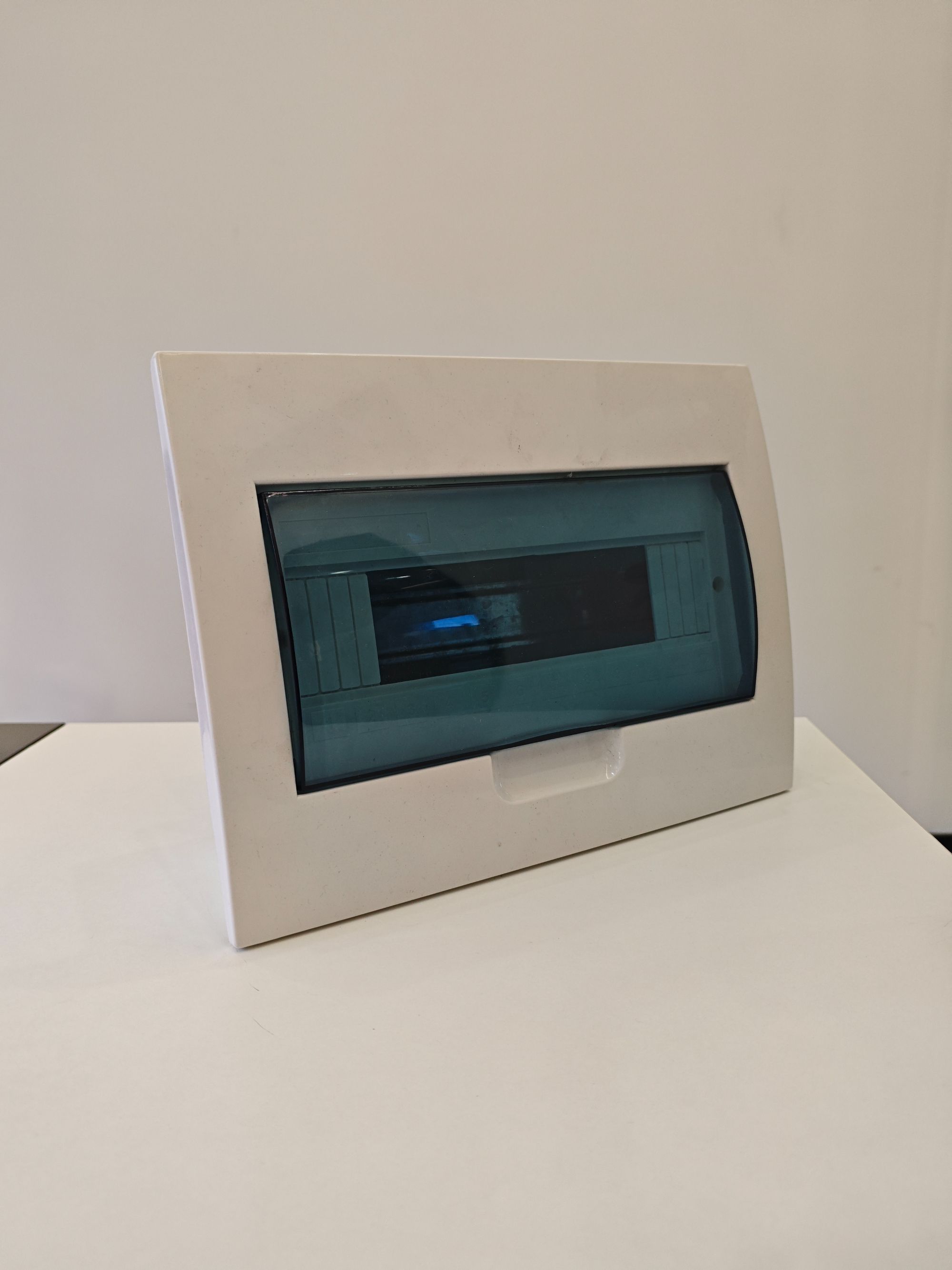 ODM Distribution Box Factory: Revolutionizing Custom Power Solutions for Modern Industries