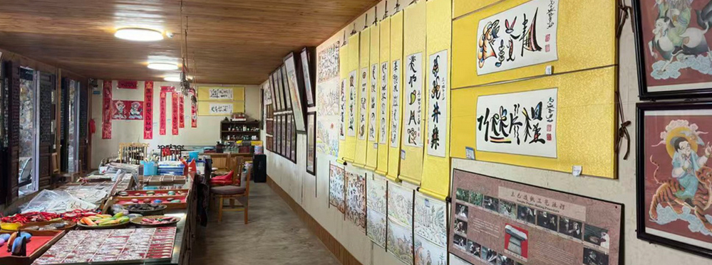 Discover Dongba Culture in Lijiang: An Unforgettable Journey for International Travelers